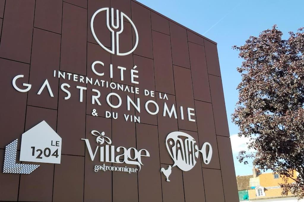Apartamento L'Elegant - Cosy, Design Et Charme En Hypercentre Dijon Exterior foto